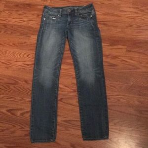 Super skinny stretch jeans